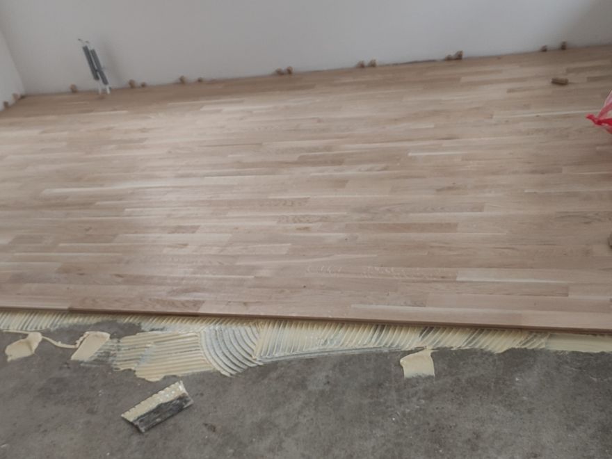 Lepljenje parketa na betonsku podlogu